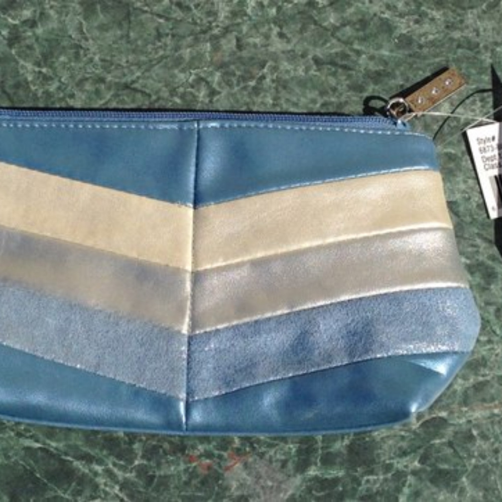 FINAL MARKDOWN Frankie & Johnnie Make up Bag NWT